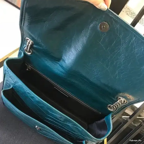 YSL 32CM NIKI 0425